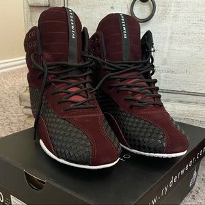 Ryderwear D-Mak Carbon Burgundy lifting shoes (M8/W9.5)